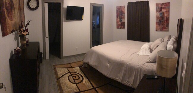 Foto del edificio - 8329 Baker Dr