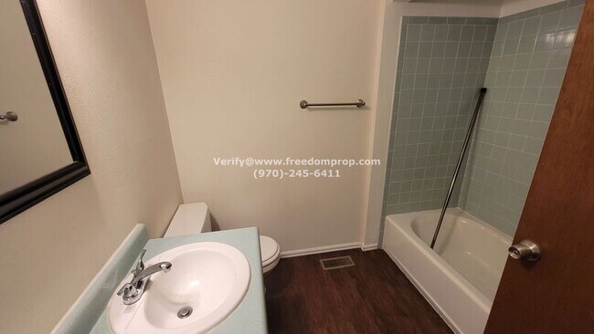 Foto del edificio - 175 Applewood Dr