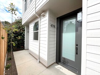 Building Photo - 4715 N Williams Ave