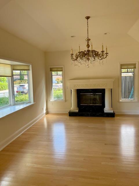 Foto principal - 124 Lois Ln