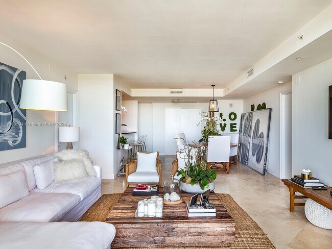 Foto del edificio - 3400 SW 27th Ave