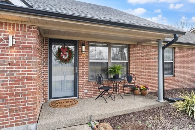 Building Photo - 1216 Whitehorse Vale Dr