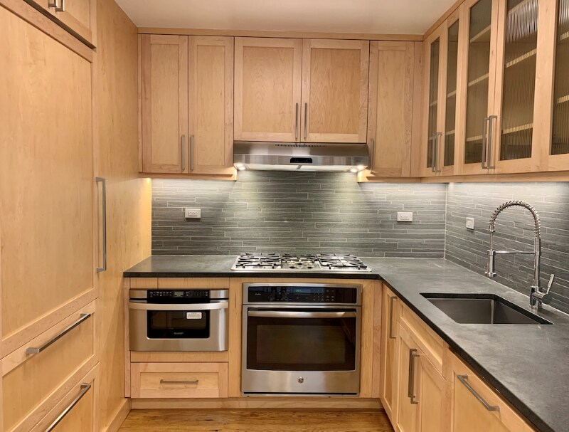 Primary Photo - 201 East 86th St