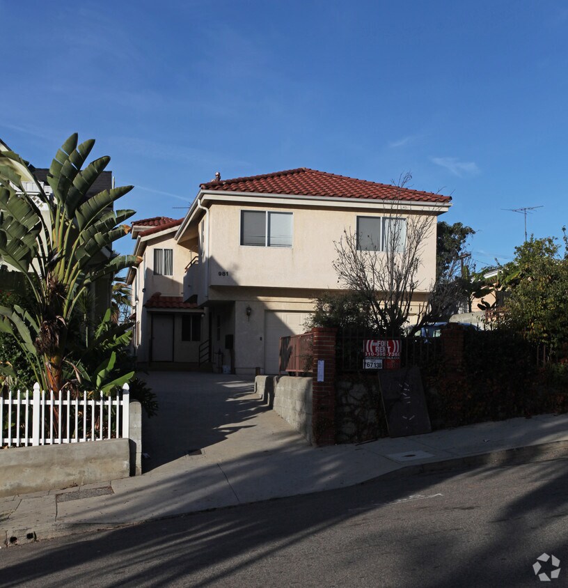 Foto del edificio - 981 Everett St