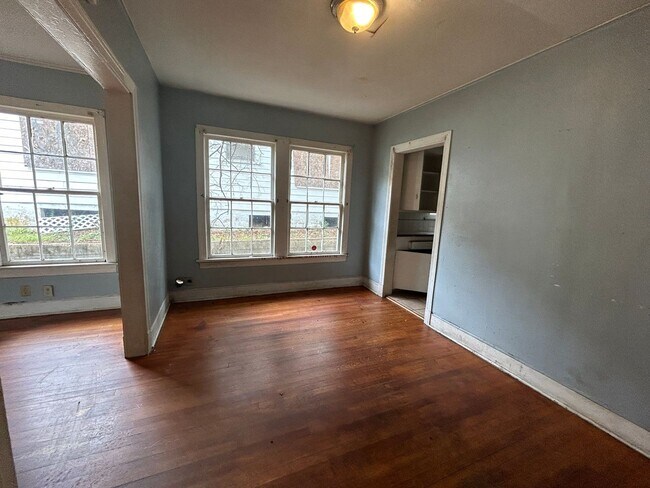 Foto del edificio - Beautiful 3 Bedroom Home in Queensborough
