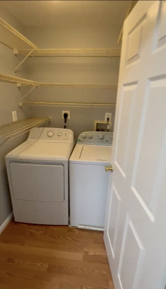 Washer & Dryer - 13306 Kilmarnock Way