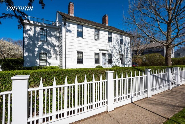 Building Photo - 56 Glover St