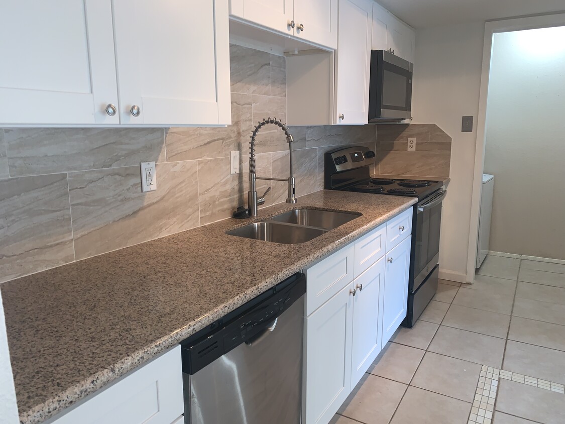 Foto principal - 14777 Wunderlich Dr