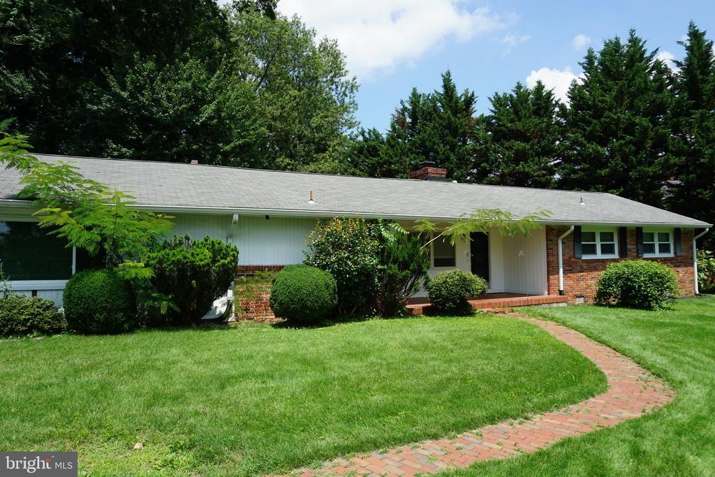 Foto principal - 1306 Saluja Hill Ct