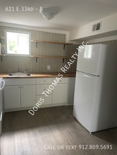 Foto del edificio - 621 E 33rd St