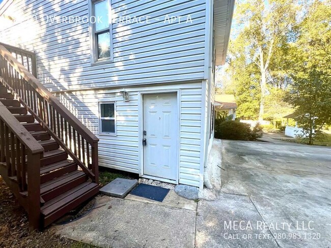 Building Photo - 3110 Overbrook Terrace