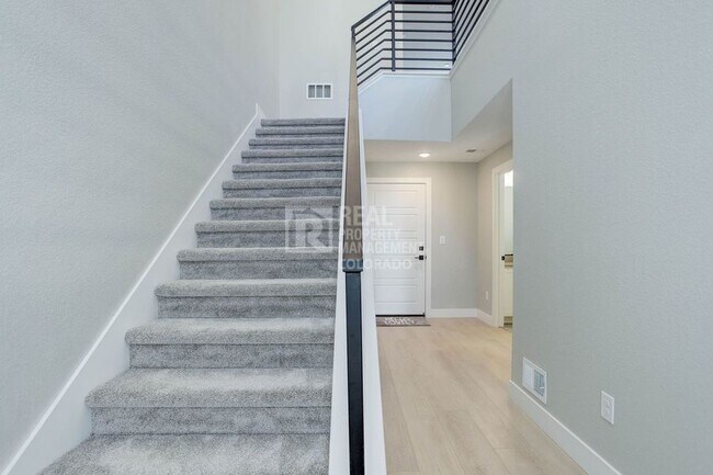 Foto del edificio - 2064 S Holly St
