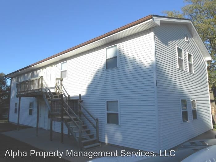 209 W Bridge St, Knob Noster, MO 65336 Condo for Rent in Knob Noster