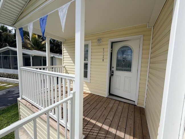 Foto del edificio - 5220 SW 33rd St