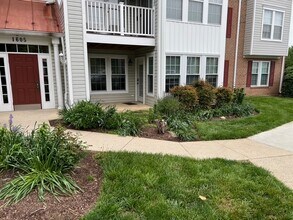 Building Photo - 1605 Berry Rose Ct