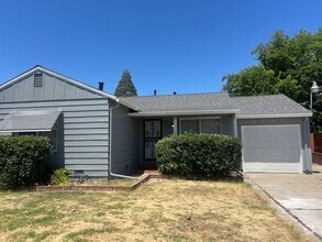 Building Photo - 2257 Fruitridge Rd