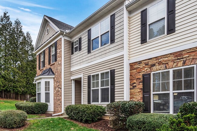 Building Photo - Cute and cozy townhome in Camden Park