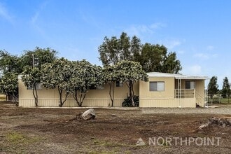 Building Photo - 7986 Excelsior Rd