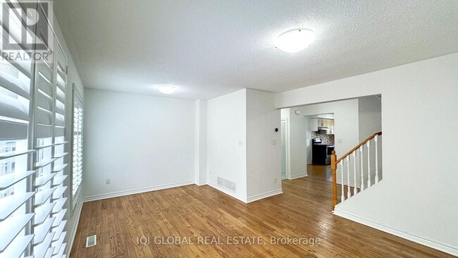 Photo du bâtiment - 1177 Westview Terrace