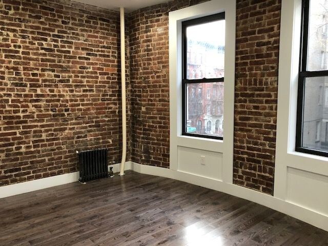 Primary Photo - 45 St Nicholas Ave