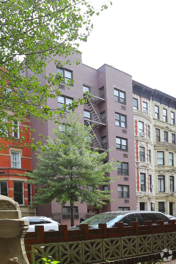 Primary Photo - 49 W 85th St