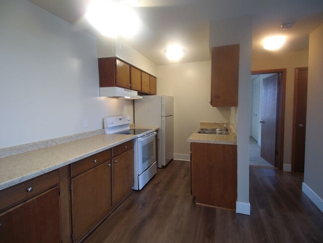 Interior Photo - Oakland Manor Apartments