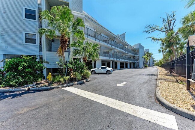 Foto del edificio - 515 Leffingwell Ave