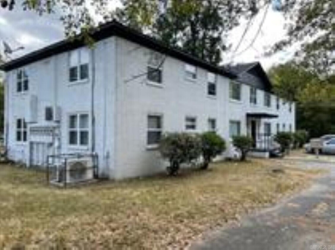 Foto principal - 1504 Allen St