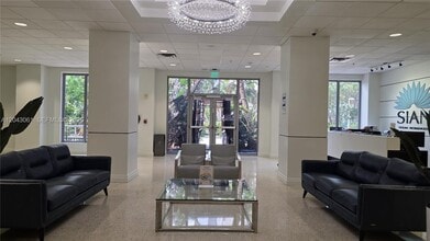 Building Photo - 4001 S Ocean Dr