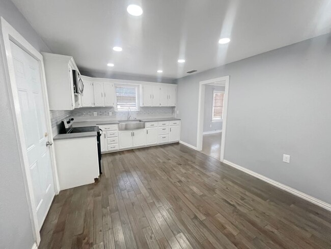 Foto del edificio - 312 E Sanger St