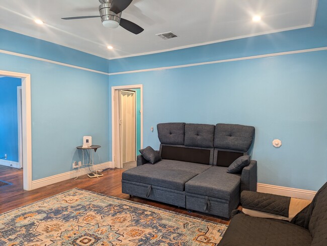 Living Room-Sofa Bed - 1701 West Blvd