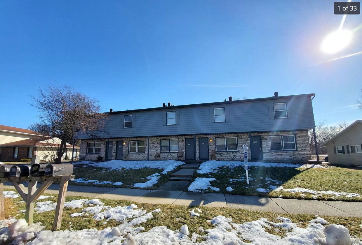Primary Photo - 1704 Cambria Dr