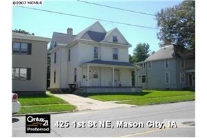 Primary Photo - 425 1st St NE