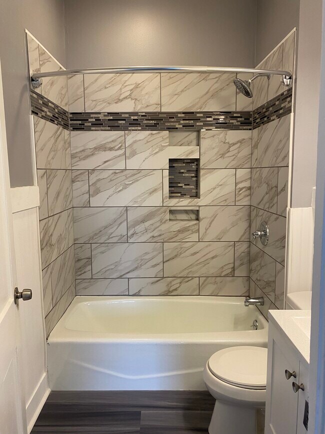 Bathroom - 38 Prospect St