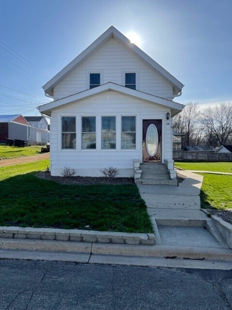 Foto principal - 118 Hazel St