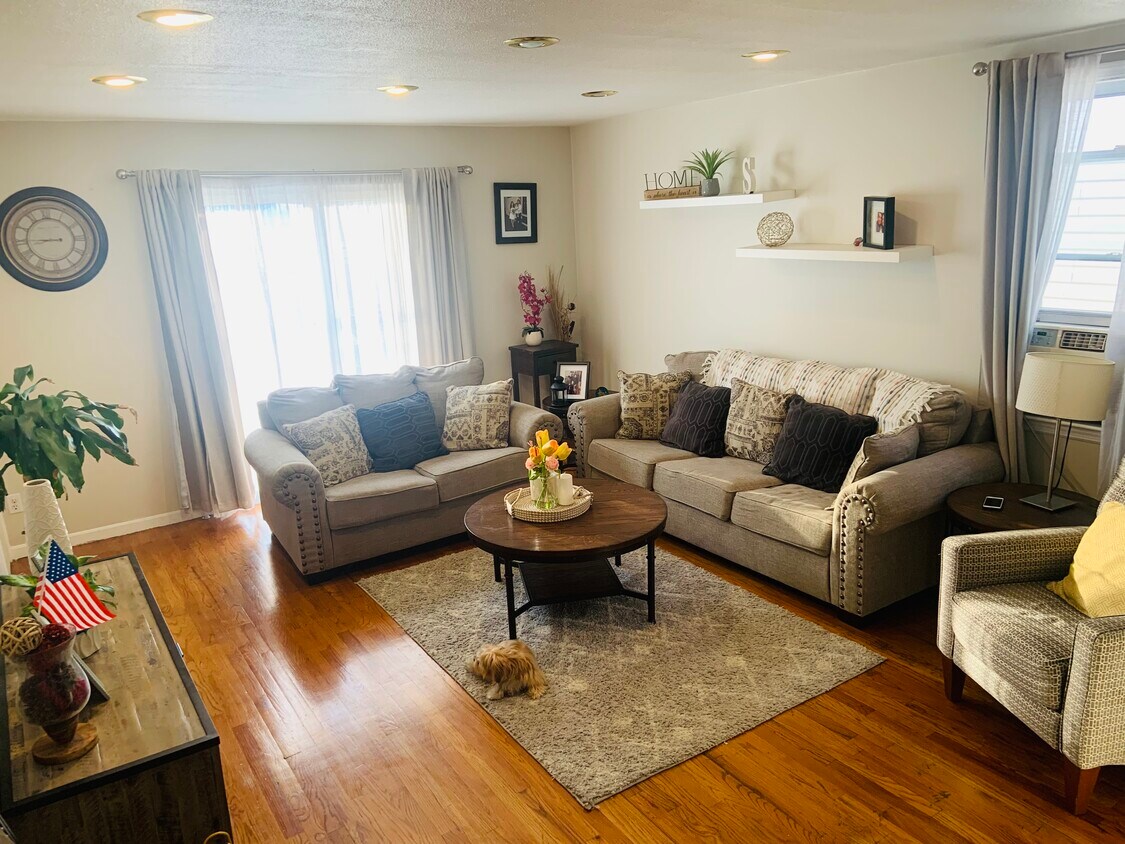 Foto principal - 426 Liberty Ave