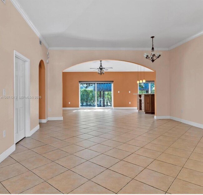 Foto del edificio - 14571 SW 160th Ct