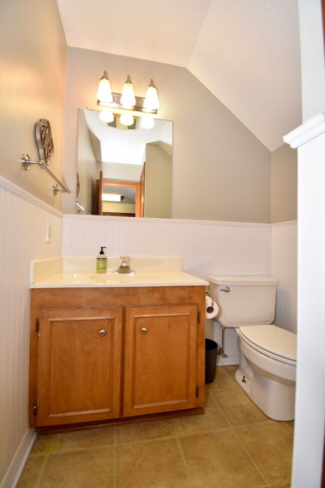 Building Photo - 510 Melton Dr