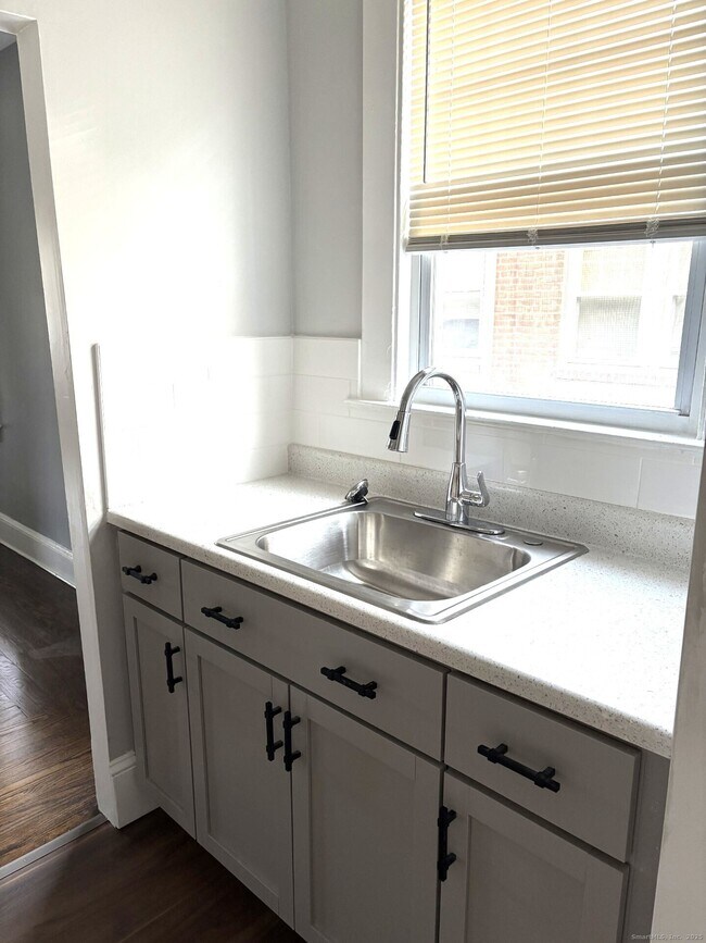 Foto del edificio - 116 Elm St