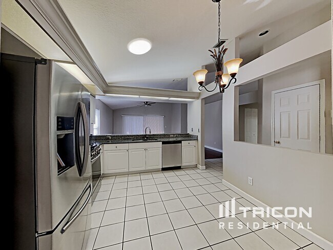 Building Photo - 1929 Sedgefield Street Brandon FL