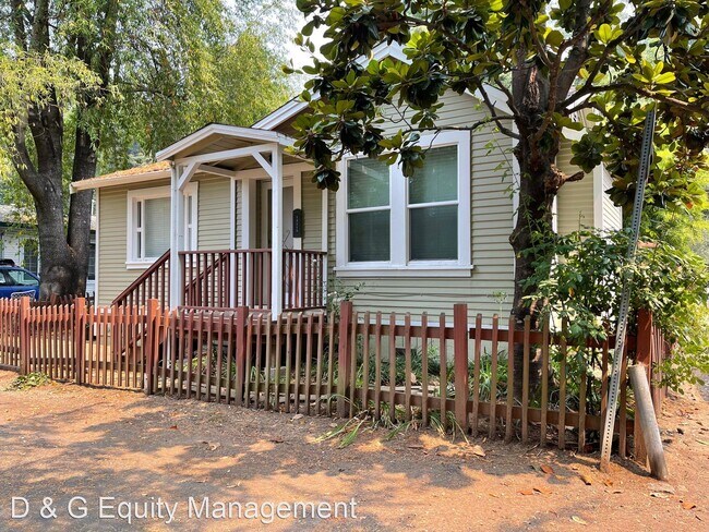 Building Photo - 2 br, 1 bath House - 14115 Buttner Rd.