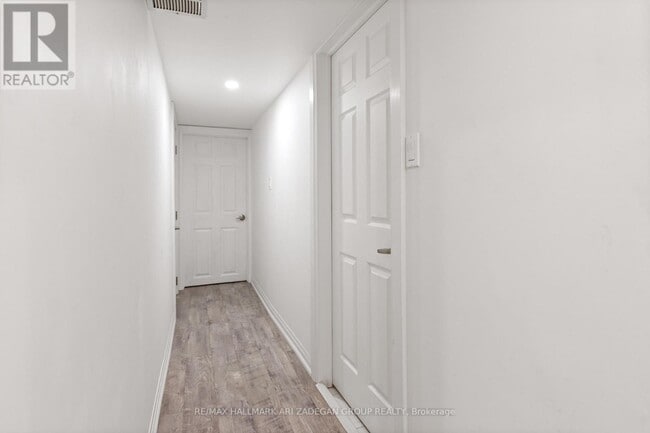 Building Photo - 149 Septonne Ave