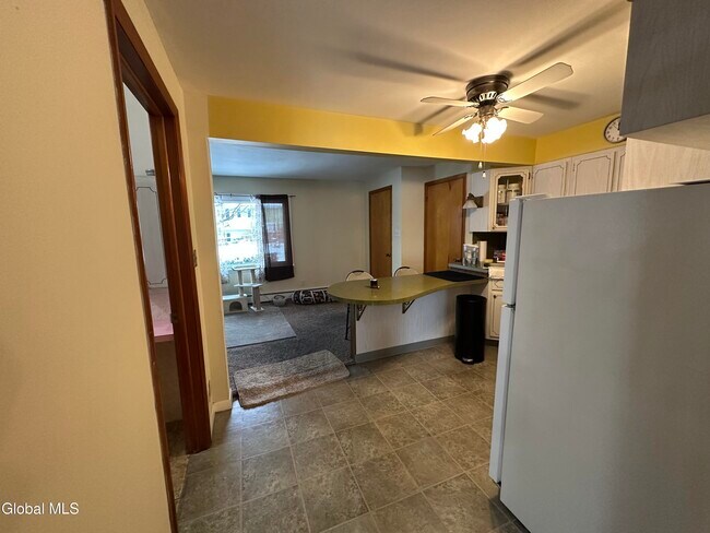 Foto del edificio - 4 University Pl