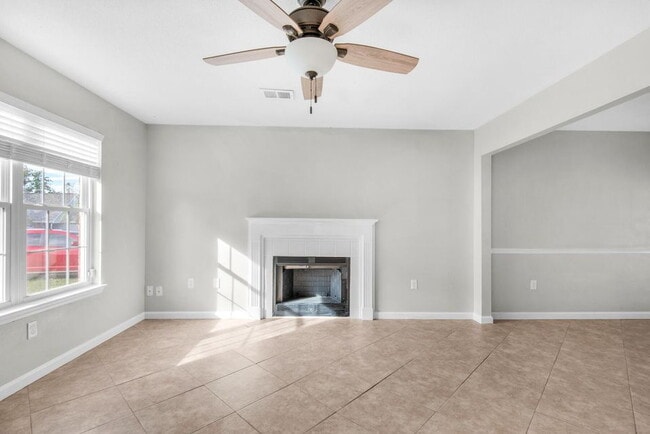 Foto del edificio - "Charming 3-Bed Oasis in Fort Walton Beach!"