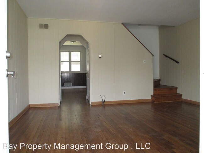 Building Photo - 3 br, 1 bath House - 1604 S Ellamont St