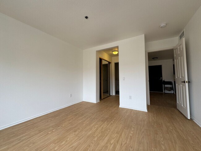Building Photo - Senior Community Oasis in Torrance!