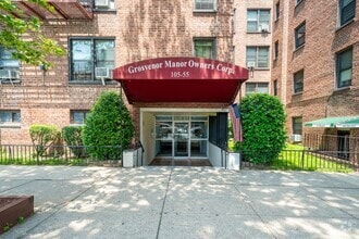 Building Photo - 105-55-105-62 62nd Dr