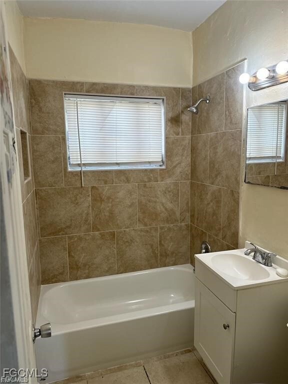 Foto del edificio - 1341 Gardenia Ave