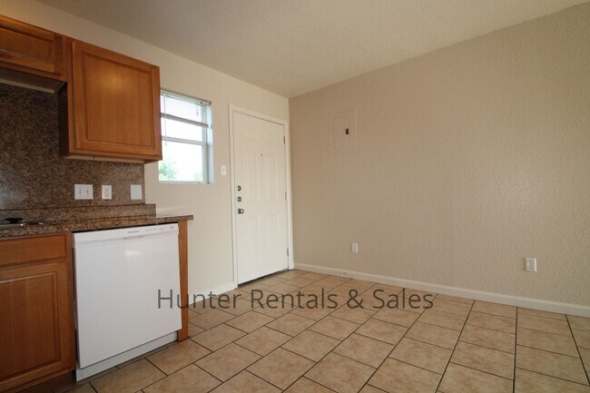 Foto del edificio - Aztec Trace!