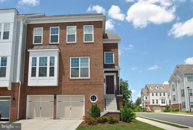 Building Photo - 43582 Heritage Gap Terrace